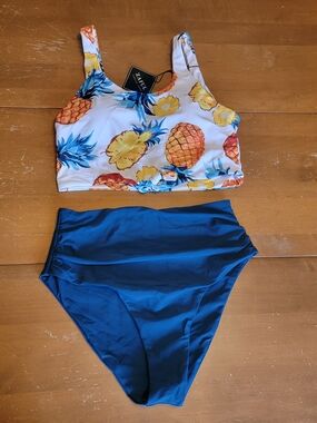 Zaful Womens Bikini Set Pineapple Print Knotted Top with Blue Bottom Size M NWT